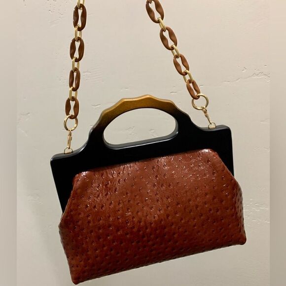 Handmade Genuine Ostrich Textured Cowhide, Wooden Frame Top Handle Satchel - Picture 5 of 14